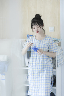《善良的妻子》在线观看